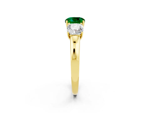 Yellow gold Cushion Cut Emerald Three-Stone Ring with Four-Prong Setting and Classic Band_2