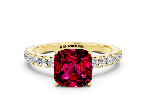 Yellow gold Cushion Cut Garnet Pavé Solitaire Engagement Ring with Four-Prong Setting_12