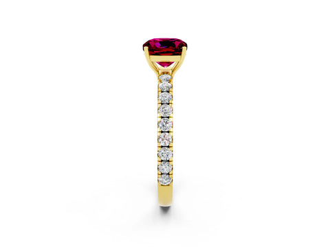 Yellow gold Cushion Cut Garnet Pavé Solitaire Engagement Ring with Four-Prong Setting_14