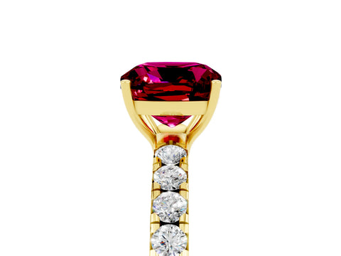 Yellow gold Cushion Cut Garnet Pavé Solitaire Engagement Ring with Four-Prong Setting_17