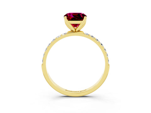 Yellow gold Cushion Cut Garnet Solitaire Engagement Ring with Pavé Band and Prong Setting_3