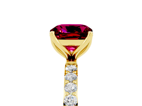 Yellow gold Cushion Cut Garnet Solitaire Engagement Ring with Pavé Band and Prong Setting_5