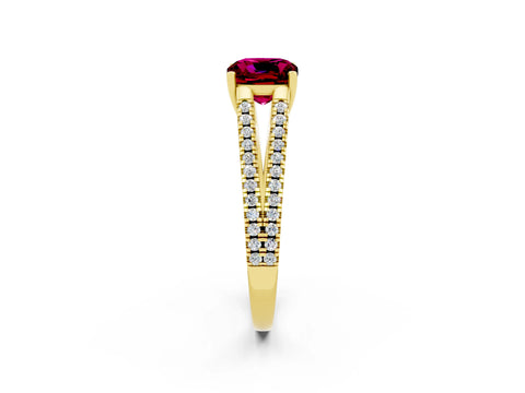 Yellow gold Cushion Cut Garnet Solitaire Engagement Ring with Split Shank Pavé Band_2