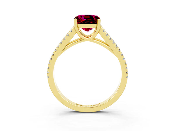 Yellow gold Cushion Cut Garnet Solitaire Engagement Ring with Split Shank Pavé Band
