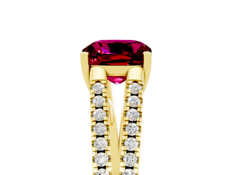Yellow gold Cushion Cut Garnet Solitaire Engagement Ring with Split Shank Pavé Band_5