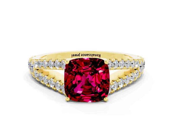 Yellow gold Cushion Cut Garnet Split Shank Pavé Engagement Ring with Four-Prong Setting