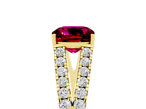 Yellow gold Cushion Cut Garnet Split Shank Pavé Engagement Ring with Four-Prong Setting_17