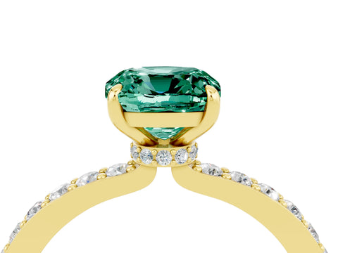 Yellow gold Cushion Cut Green Sapphire Ring with Pavé Band and Four-Prong Setting_4