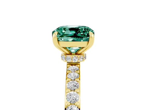 Yellow gold Cushion Cut Green Sapphire Ring with Pavé Band and Four-Prong Setting_5