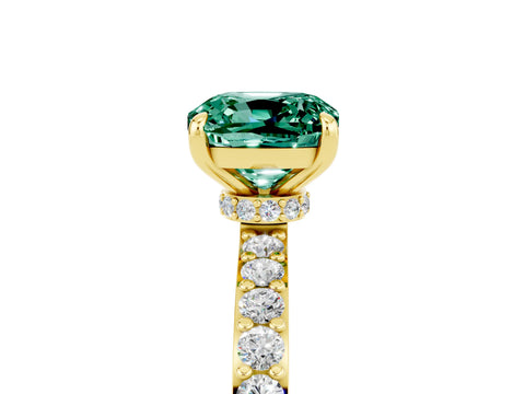 Yellow gold Cushion Cut Green Sapphire Solitaire Engagement Ring with Pavé Band and Four-Prong Setting_5