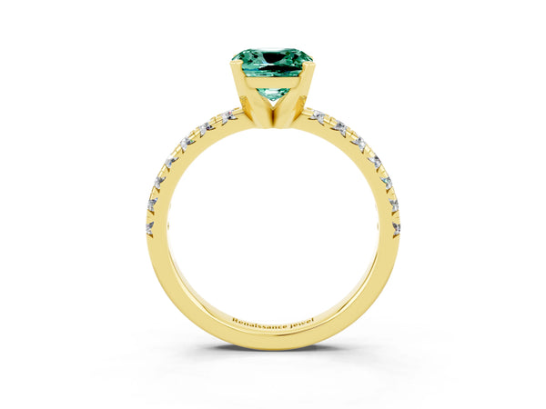 Yellow gold Cushion Cut Green Sapphire Solitaire Pavé Engagement Ring with Round Band and Prong Setting