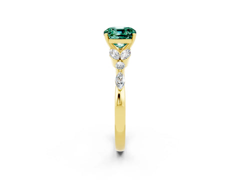Yellow gold Cushion Cut Green Sapphire Solitaire Ring with Side Stones and Four-Prong Setting_14