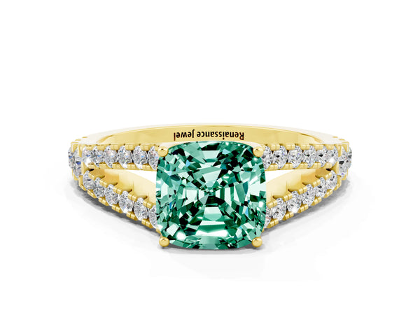 Yellow gold Cushion Cut Green Sapphire Split Shank Pavé Engagement Ring with Four-Prong Setting