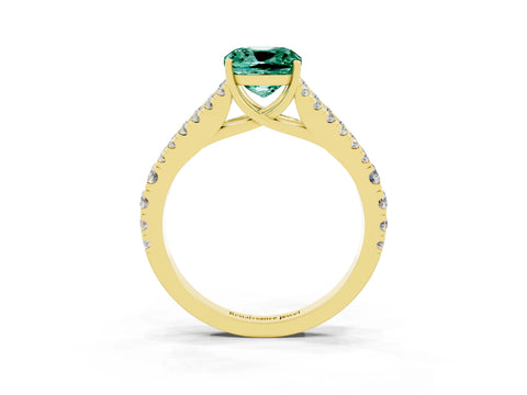 Yellow gold Cushion Cut Green Sapphire Split Shank Pavé Engagement Ring with Four-Prong Setting_15