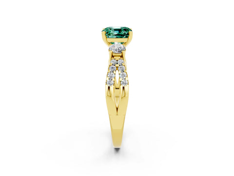 Yellow gold Cushion Cut Green Sapphire Three-Stone Ring with Pavé Split Shank and Four-Prong Setting_14