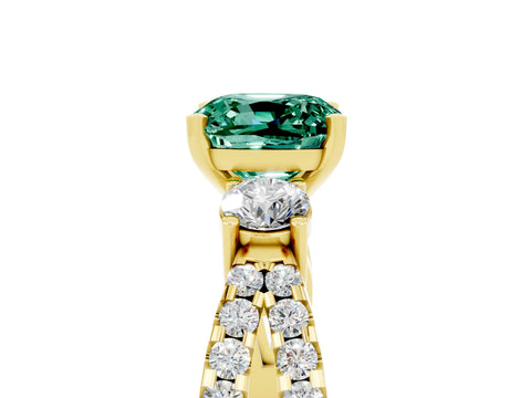 Yellow gold Cushion Cut Green Sapphire Three-Stone Ring with Pavé Split Shank and Four-Prong Setting_17
