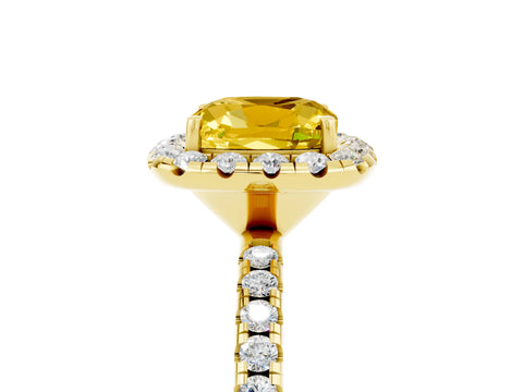 Yellow gold Cushion Cut Halo Round Diamond Pavé Band Four-Prong Ring_17