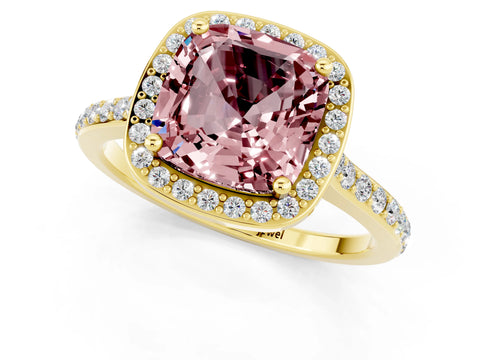 Yellow gold Cushion Cut Halo Round Diamond Pavé Band with Four-Prong Setting_1