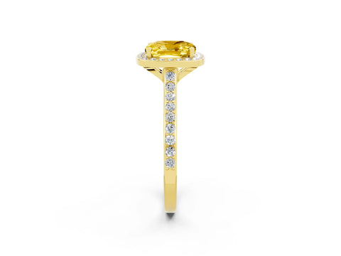 Yellow gold Cushion Cut Halo Round Diamond Pavé Band with Four-Prong Setting_2