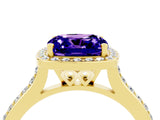 Yellow gold Cushion Cut Halo Round Diamond Pavé Band with Four-Prong Setting_4
