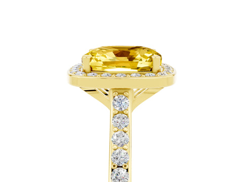 Yellow gold Cushion Cut Halo Round Diamond Pavé Band with Four-Prong Setting_5