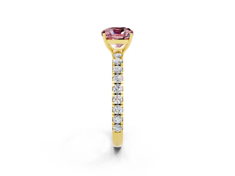 Yellow gold Cushion Cut Morganite Pavé Solitaire Engagement Ring with Four-Prong Setting_14