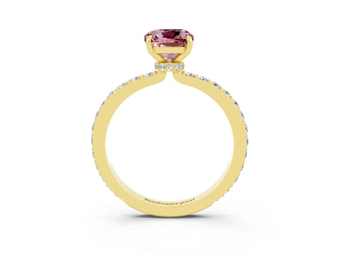 Yellow gold Cushion Cut Morganite Solitaire Engagement Ring with Pavé Band and Four-Prong Setting_3