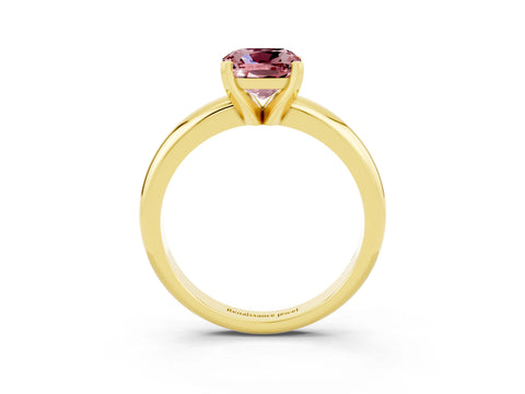 Yellow gold Cushion Cut Morganite Solitaire Engagement Ring with Round Band and Four-Prong Setting_3