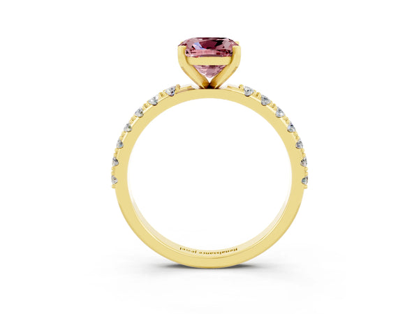 Yellow gold Cushion Cut Morganite Solitaire Pavé Band with Four-Prong Setting