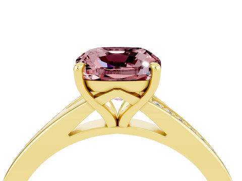 Yellow gold Cushion Cut Morganite Solitaire Ring with Pavé Band and Prong Setting_4