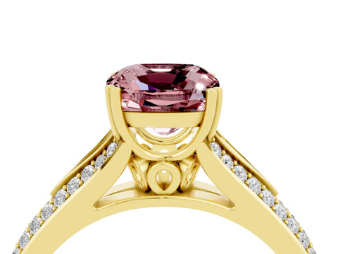 Yellow gold Cushion Cut Morganite Split Shank Engagement Ring with Pavé Band_4