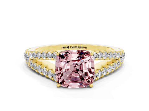Yellow gold Cushion Cut Morganite Split Shank Pavé Engagement Ring with Four-Prong Setting_12
