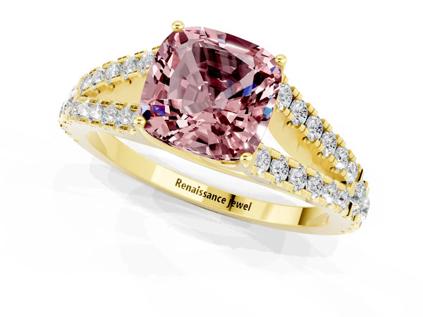 Yellow gold Cushion Cut Morganite Split Shank Pavé Engagement Ring with Four-Prong Setting