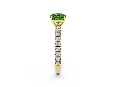 Yellow gold Cushion Cut Peridot Pavé Solitaire Engagement Ring with Four-Prong Setting_14