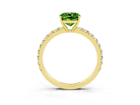 Yellow gold Cushion Cut Peridot Pavé Solitaire Engagement Ring with Four-Prong Setting_15
