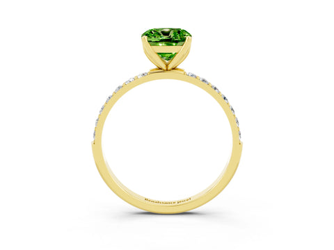 Yellow gold Cushion Cut Peridot Solitaire Engagement Ring with Pavé Band and Prong Setting_3