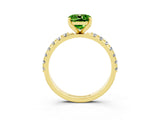 Yellow gold Cushion Cut Peridot Solitaire Pavé Band with Four-Prong Setting_3