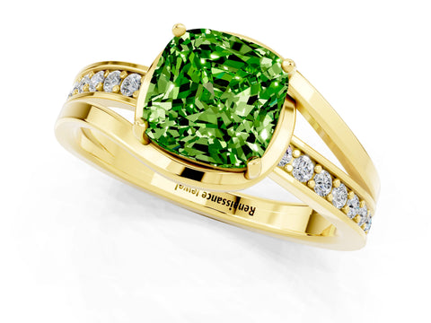 Yellow gold Cushion Cut Peridot Solitaire Ring with Split Shank and Prong Setting_1