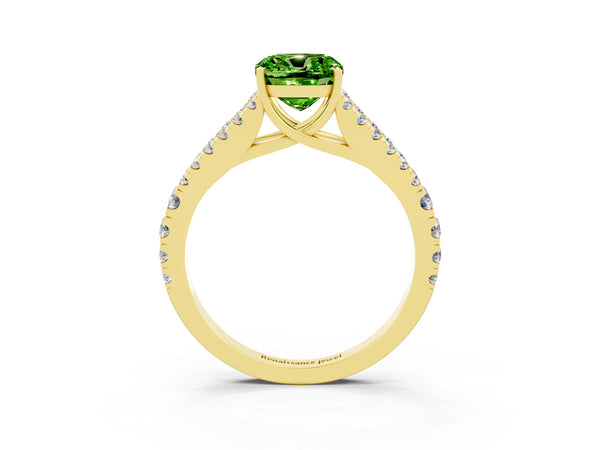 Yellow gold Cushion Cut Peridot Split Shank Pavé Engagement Ring with Four-Prong Setting