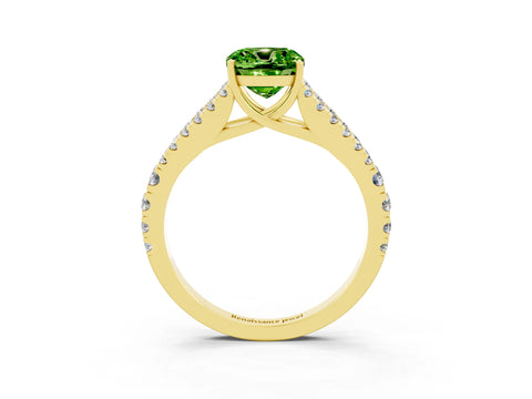 Yellow gold Cushion Cut Peridot Split Shank Pavé Engagement Ring with Four-Prong Setting_15