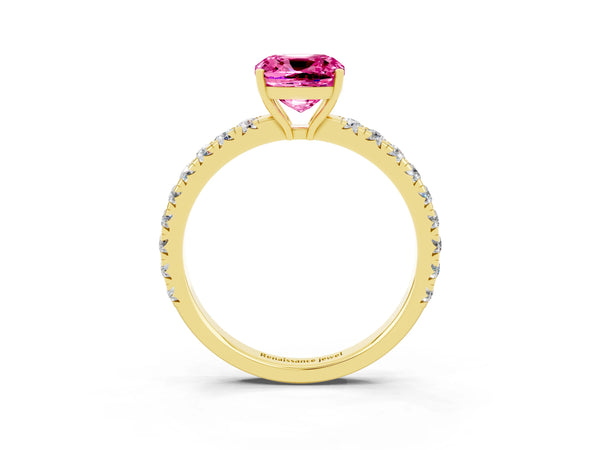 Yellow gold Cushion Cut Pink Sapphire Pavé Solitaire Engagement Ring with Four-Prong Setting