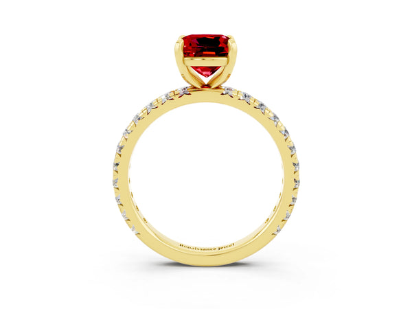 Yellow gold Cushion Cut Ruby Pavé Solitaire Ring with Round Band and Prong Setting