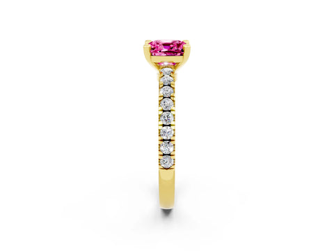 Yellow gold Cushion Cut Solitaire Diamond with Pavé Band and Four-Prong Setting_2