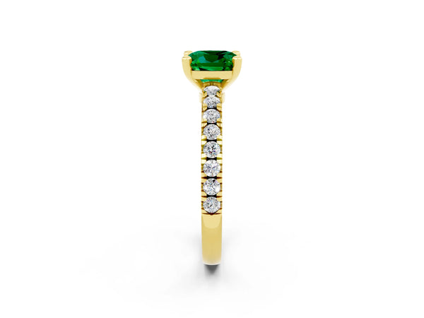 Yellow gold Cushion Cut Solitaire Emerald with Pavé Band and Four-Prong Setting