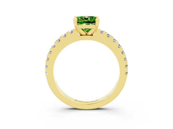 Yellow gold Cushion Cut Solitaire Peridot with Pavé Band and Four-Prong Setting