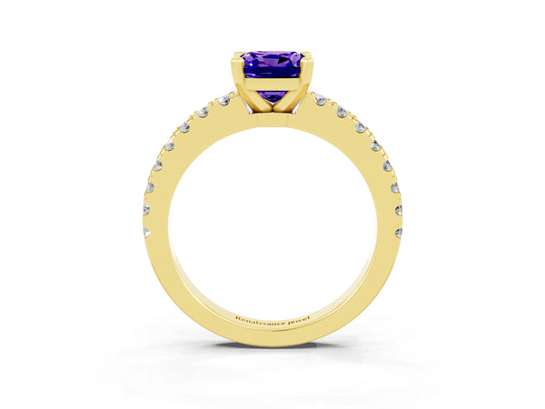 Yellow gold Cushion Cut Solitaire Tanzanite with Pavé Band and Four-Prong Setting
