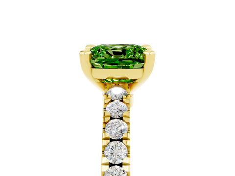 Yellow gold Cushion Cut Solitaire Diamond with Pavé Band and Four-Prong Setting_5