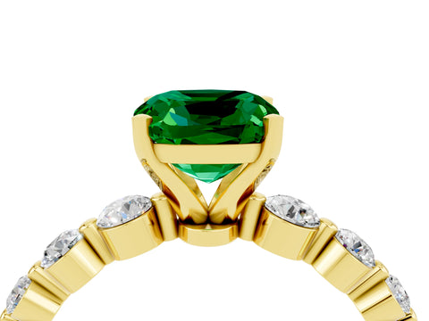 Yellow gold Cushion Cut Solitaire Emerald Ring with Pave Band and Four-Prong Setting_4