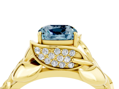 Yellow gold Cushion Cut Solitaire Leaf-Inspired Engagement Ring with Prong Setting_4