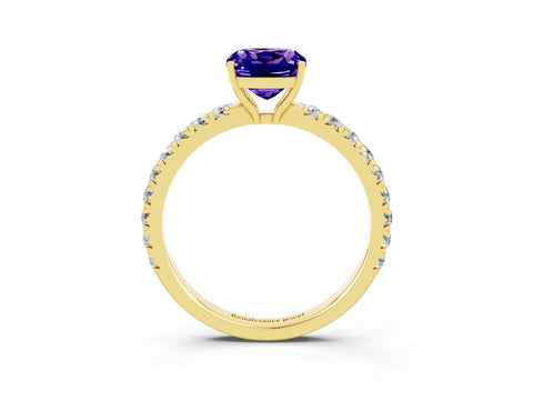 Yellow gold Cushion Cut Tanzanite Pavé Solitaire Engagement Ring with Four-Prong Setting_15
